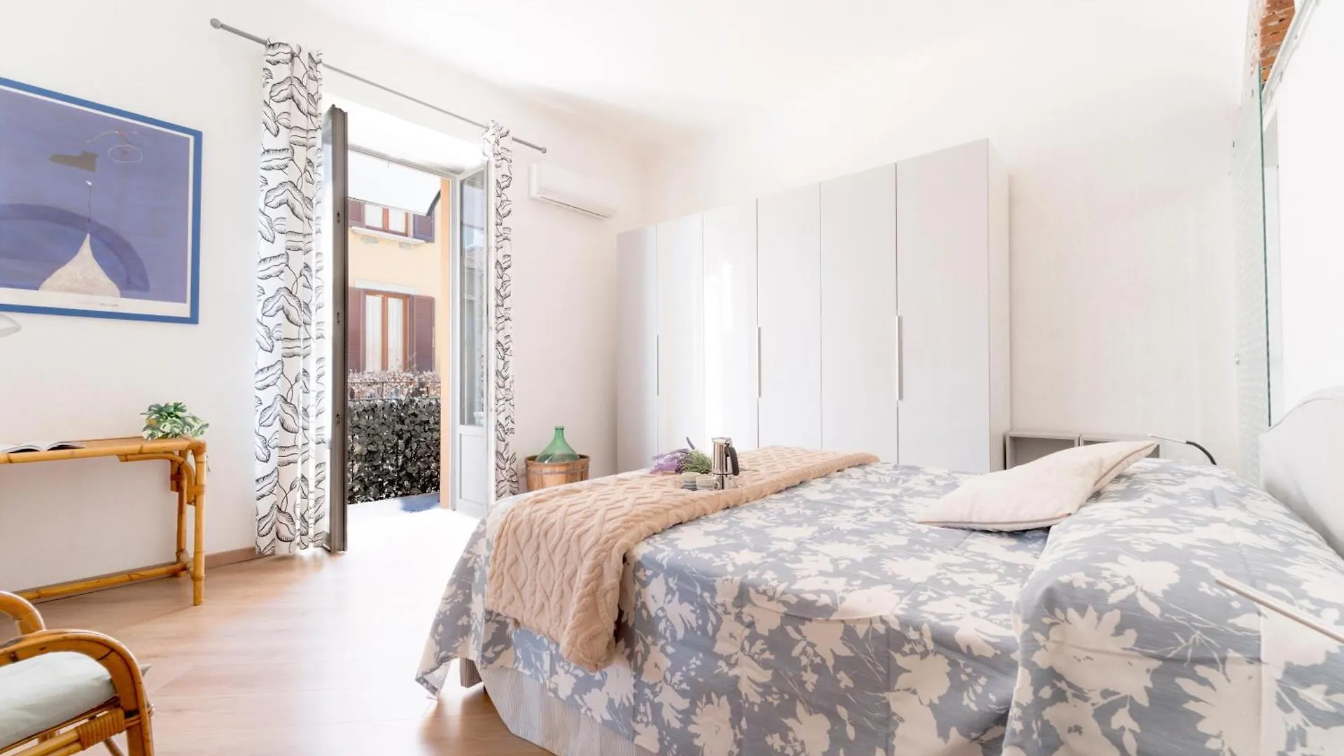 Luxury Apartment In Isola - De Castillia 20 Milan
